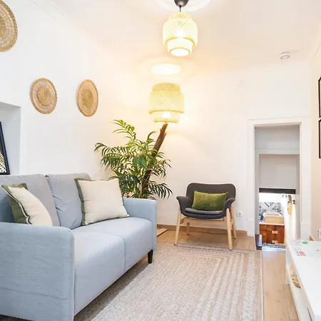 Delightful & Quirky With River Views דירה ליסבון